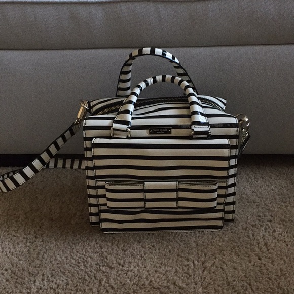 kate spade Handbags - Kate Spade Little Kennedy Bow Bridge Leather Bag